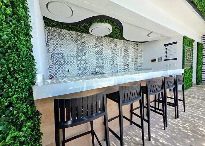 Cozy With King Bed, Rooftop Pool And Fast Wi-fi Apartment Playa del Carmen